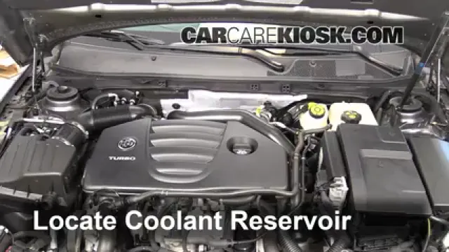 2011 Buick Regal CXL 2.0L 4 Cyl. Turbo FlexFuel Antigel (Liquide de Refroidissement) Vérifiez le niveau d'antigel